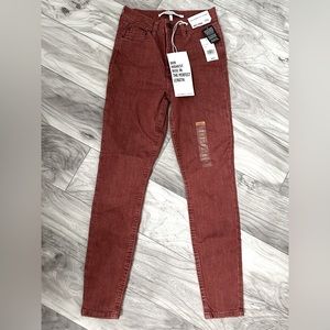 NWT! Celebrity Pink brand, Skinny Jeans